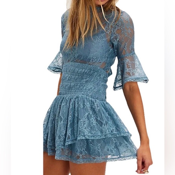 FREE PEOPLE LALA LACE BLUE MINI SKIRT DRESS MEDIUM NWOT TIE BACK FRONT RUFFLE FP - Picture 3 of 9